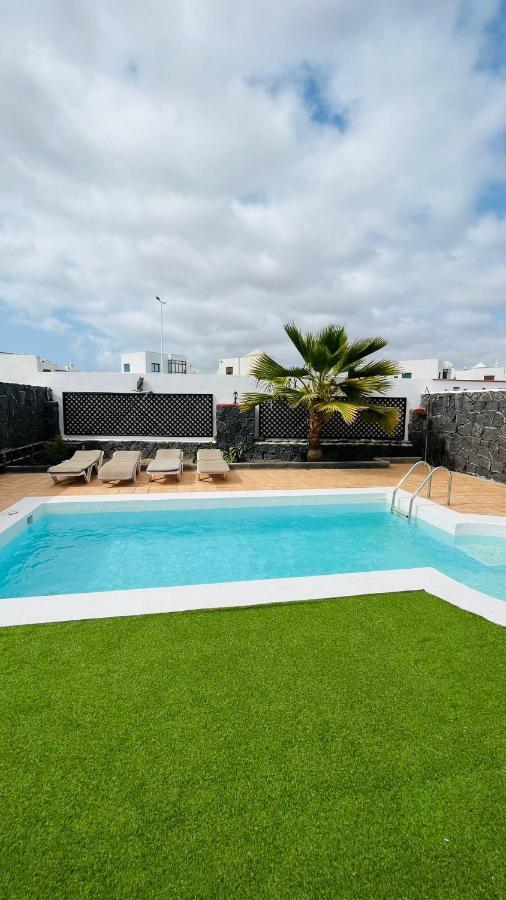 Lovely Villa Kiluka Heated Pool 플라야블랑카 외부 사진