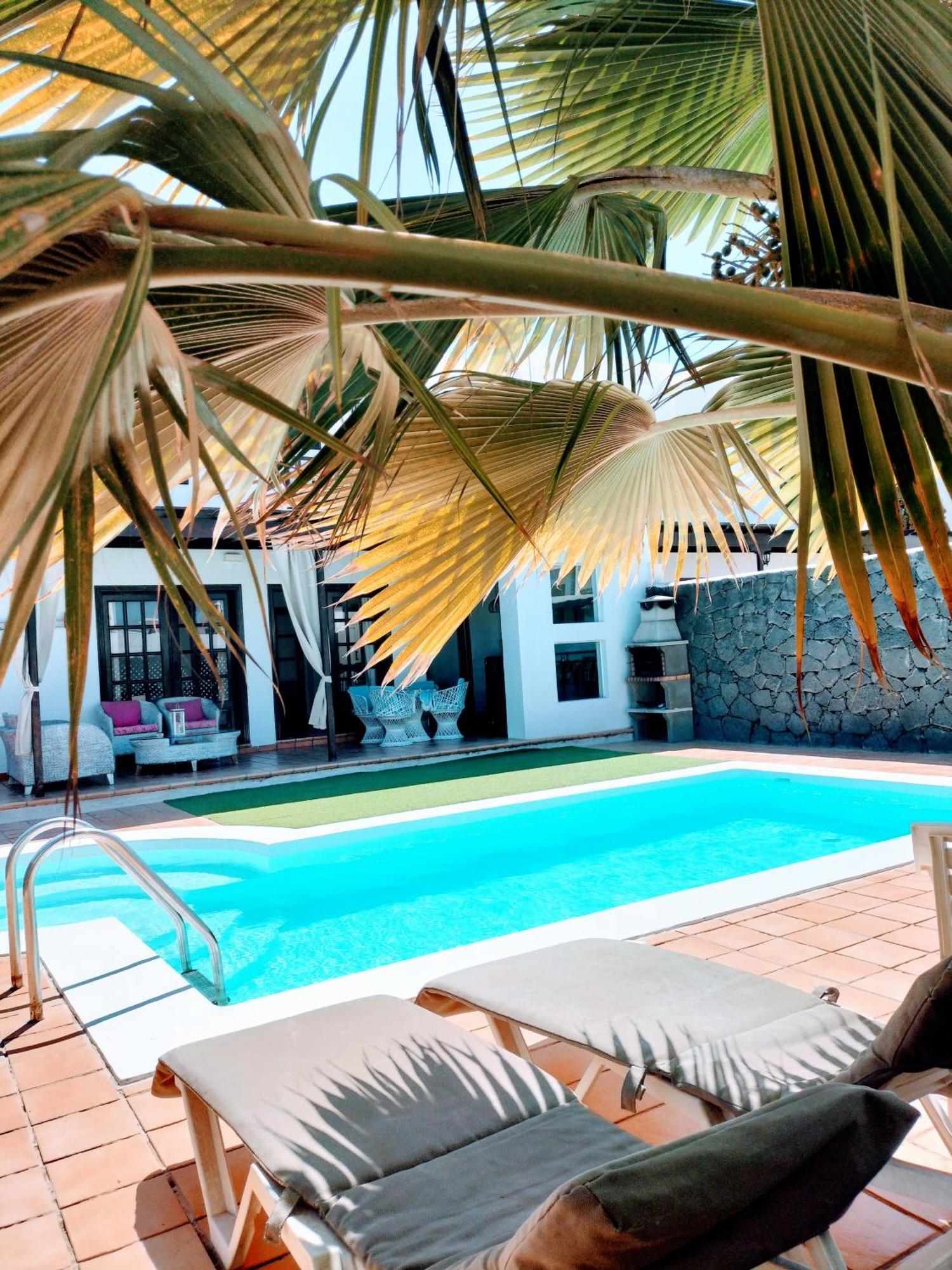 Lovely Villa Kiluka Heated Pool 플라야블랑카 외부 사진